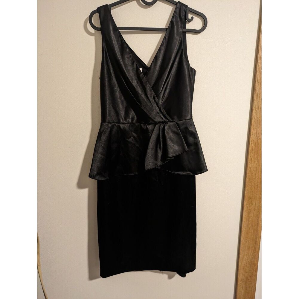 London Times Black V Neck Midi Dress Size 6